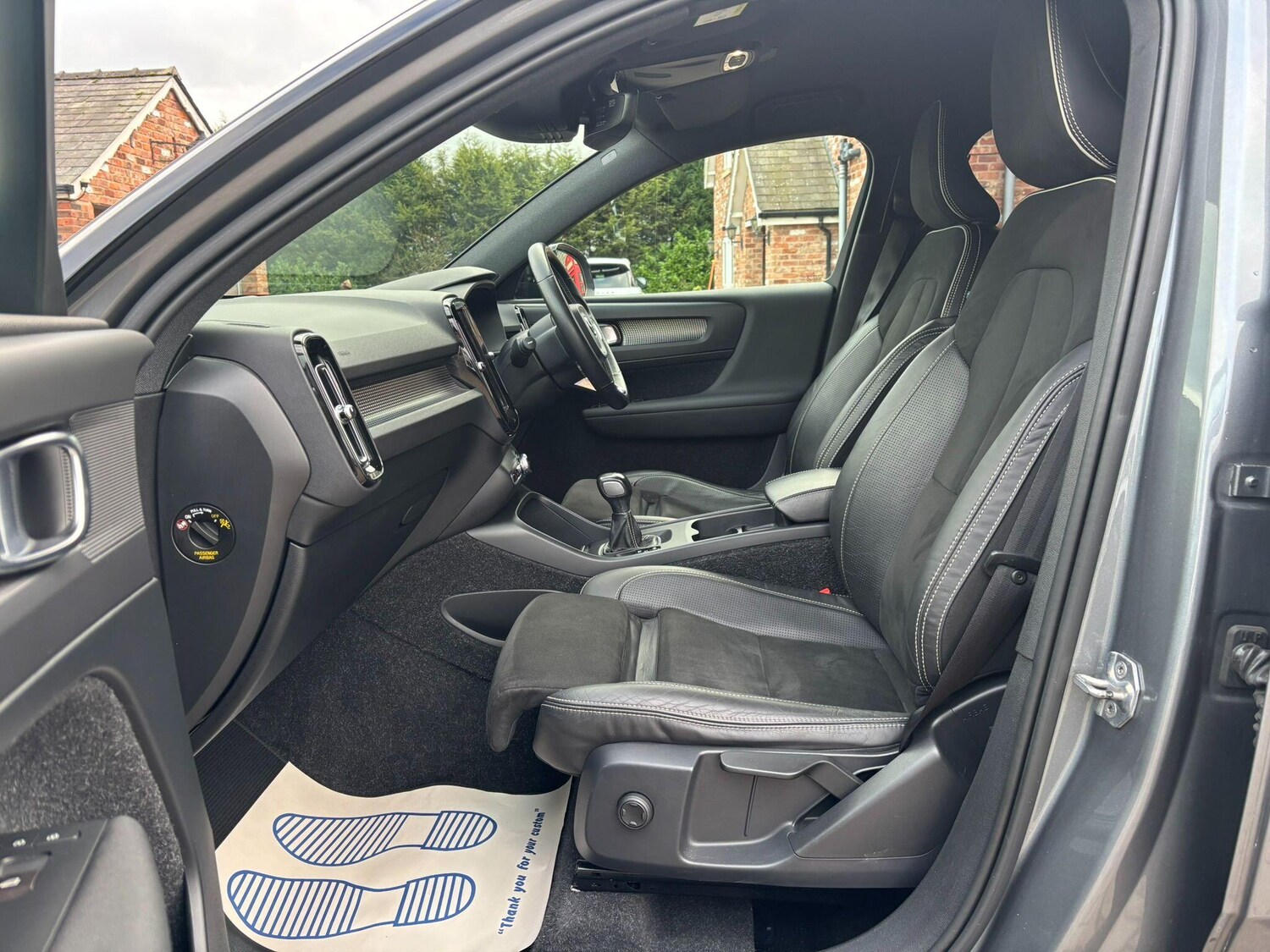 Used Volvo XC40 2018 for sale - 77496207: Photo 10