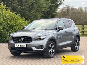Used Volvo XC40 2018 for sale - 77496207: Photo