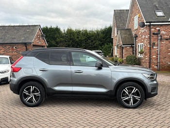 Used Volvo XC40 2018 for sale - 77496207: Photo