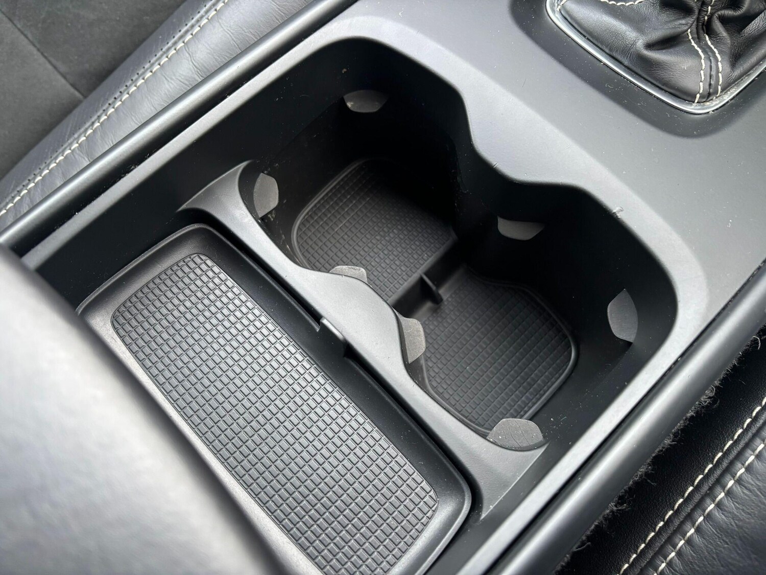 Used Volvo XC40 2018 for sale - 77496207: Photo 31