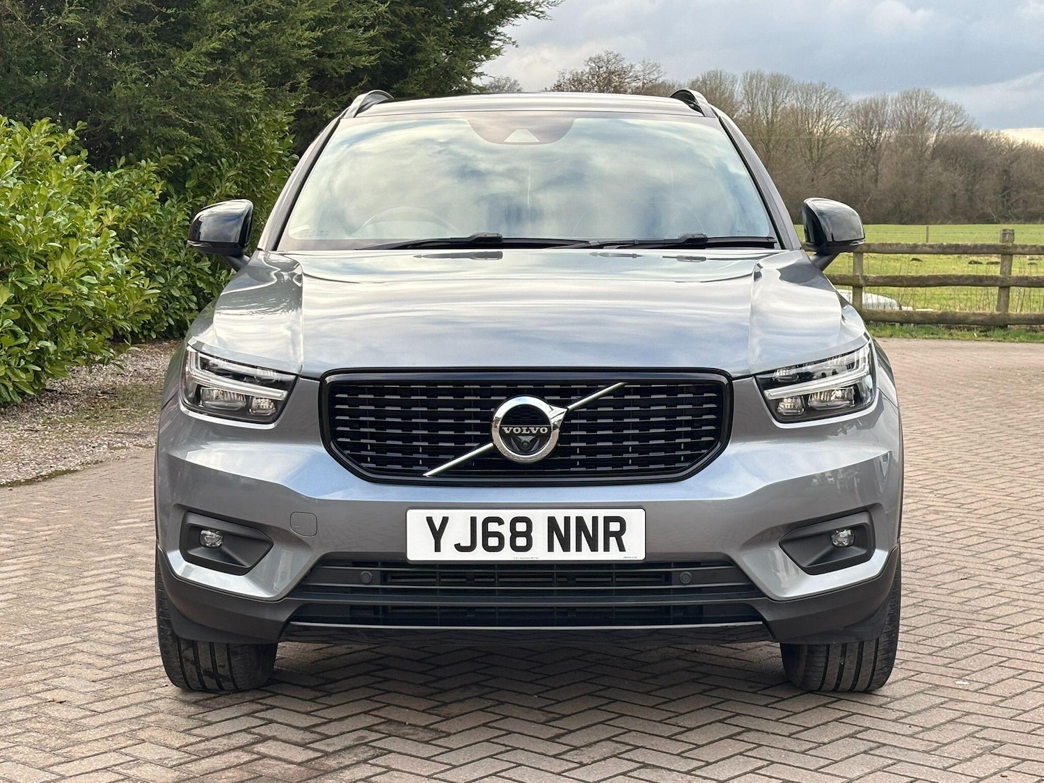 Used Volvo XC40 2018 for sale - 77496207: Photo 6