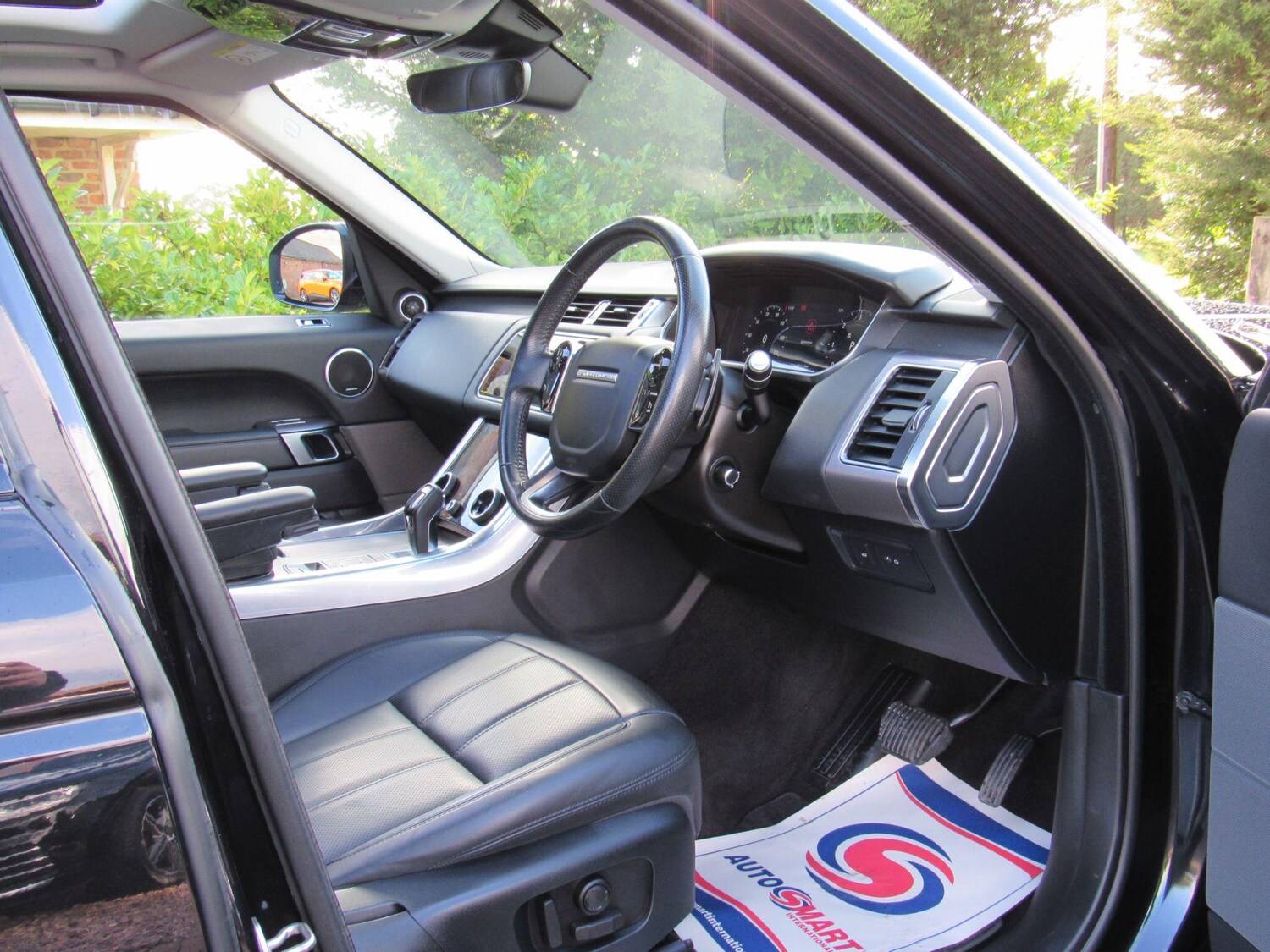 Used Land Rover Range Rover Sport 2018 for sale - 76982852: Photo 9