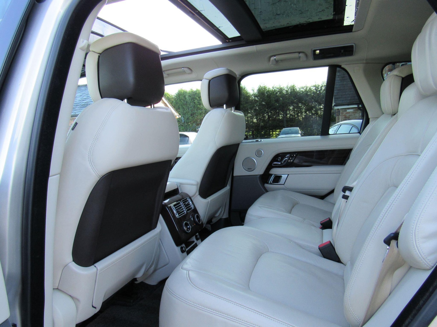 Used Land Rover Range Rover 2018 for sale - 76982857: Photo 14