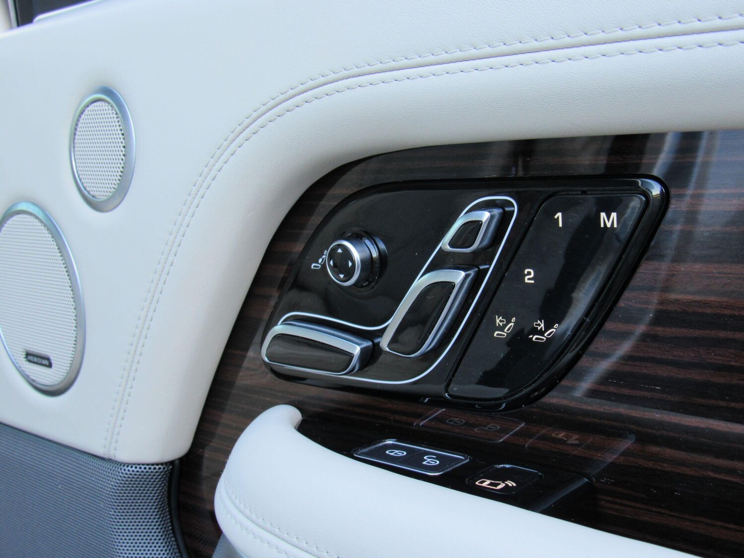 Used Land Rover Range Rover 2018 for sale - 76982857: Photo 38