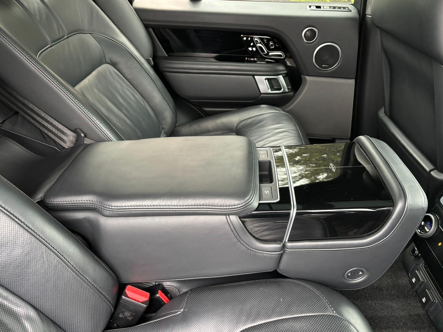 Used Land Rover Range Rover for sale - 77808862: Photo 31