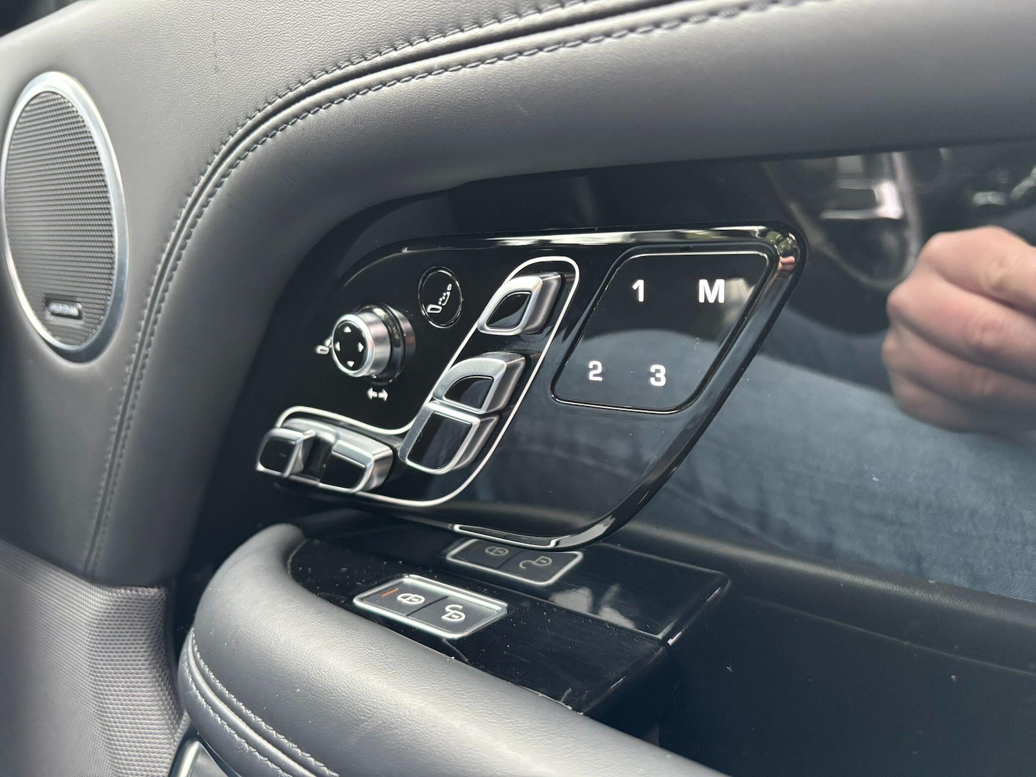 Used Land Rover Range Rover for sale - 77808862: Photo 45