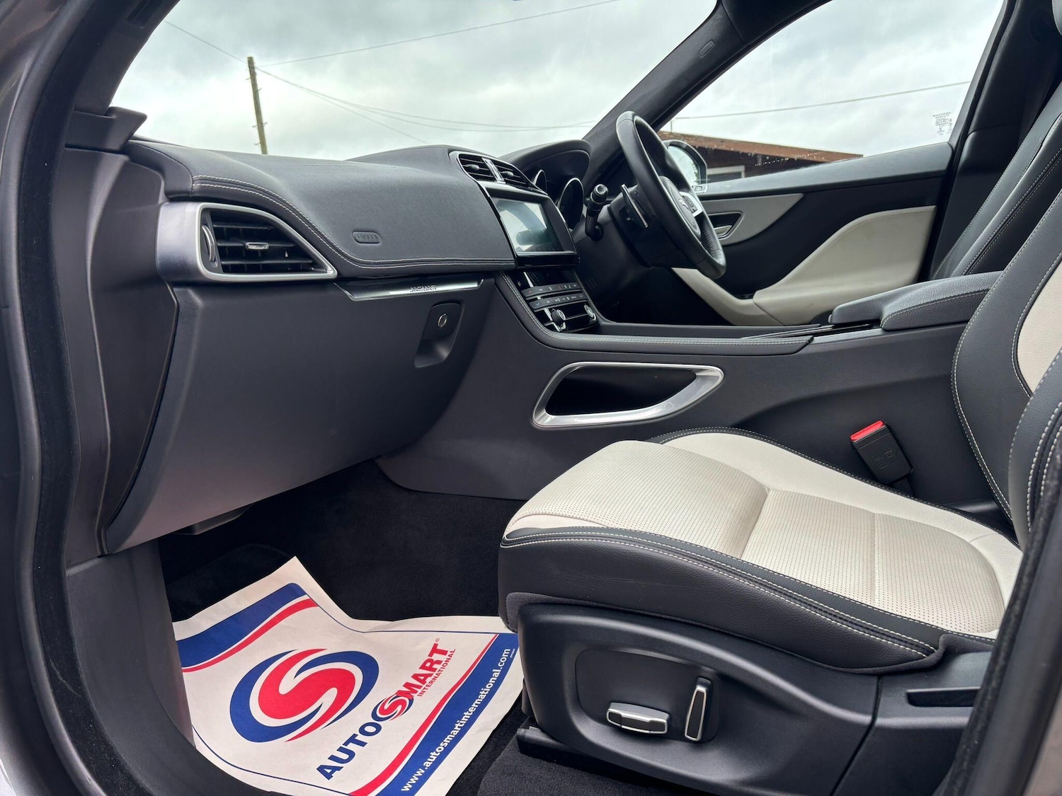 Used Jaguar F-Pace 2019 for sale - 78007850: Photo 13