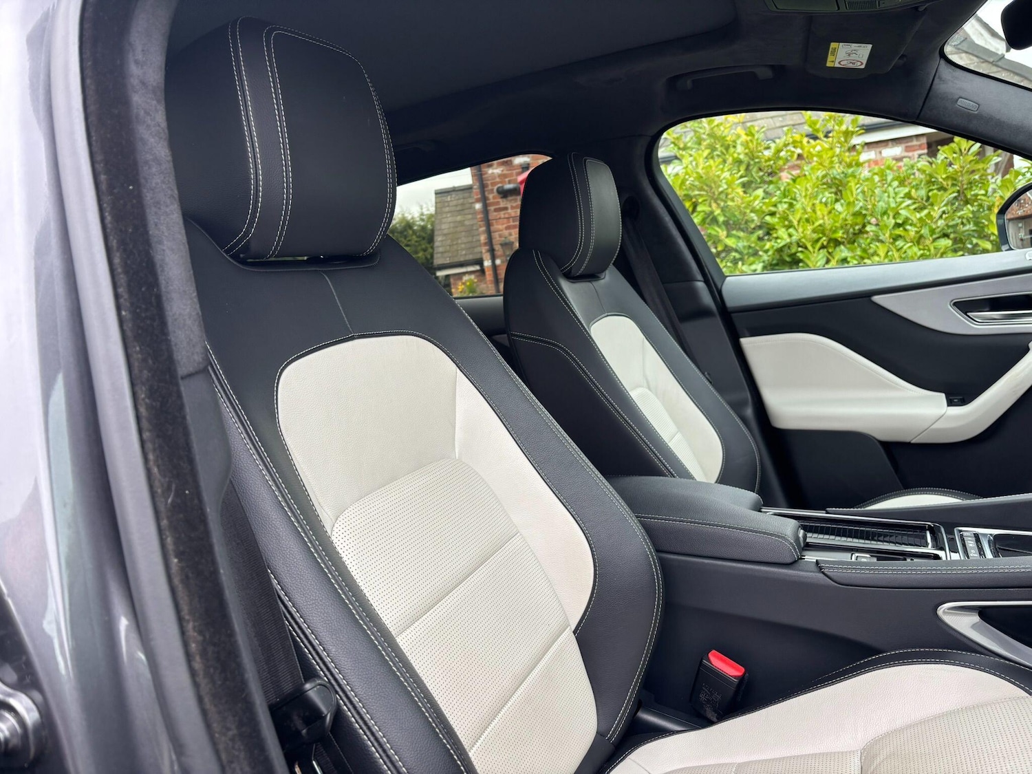 Used Jaguar F-Pace 2019 for sale - 78007850: Photo 14