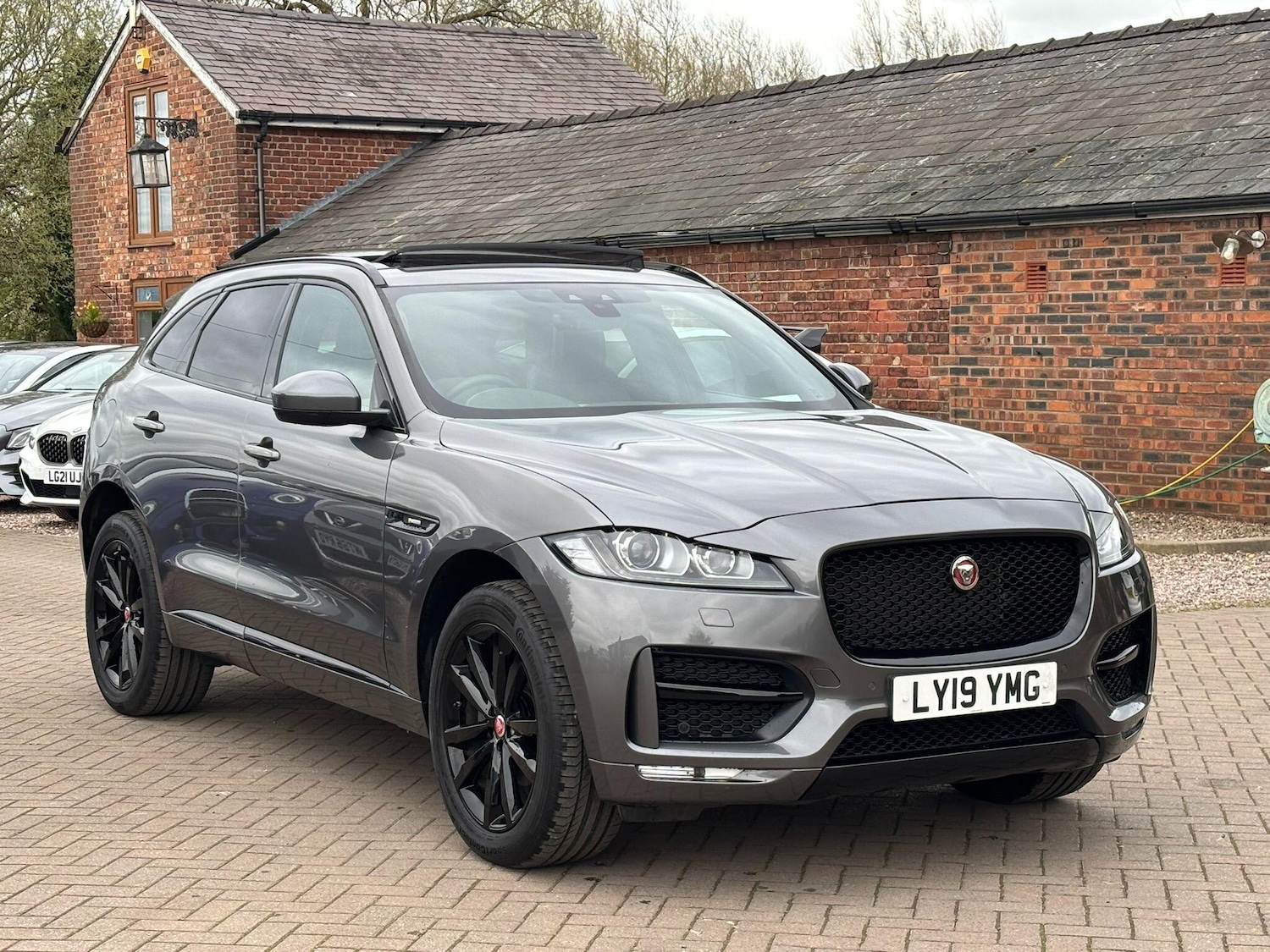 Used Jaguar F-Pace 2019 for sale - 78007850: Photo 16