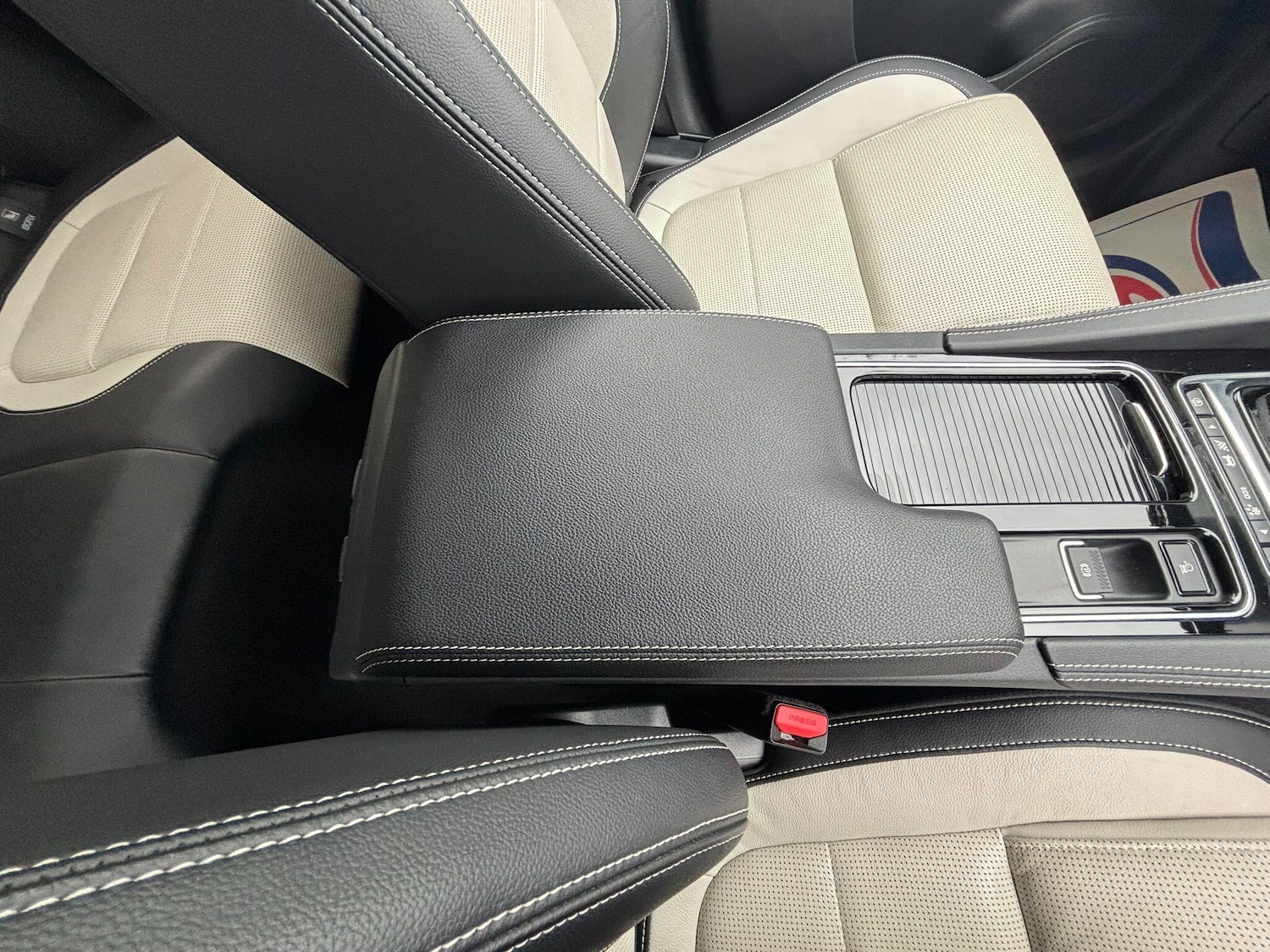 Used Jaguar F-Pace 2019 for sale - 78007850: Photo 22