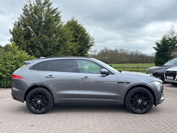 Used Jaguar F-Pace 2019 for sale - 78007850: Photo