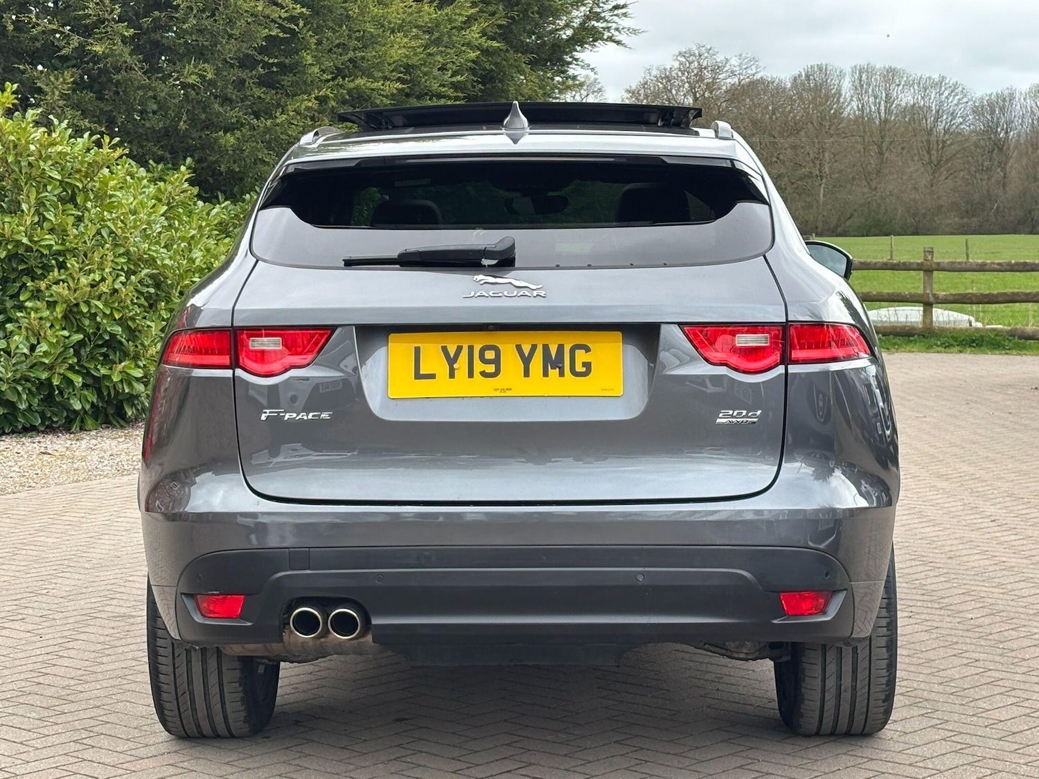 Used Jaguar F-Pace 2019 for sale - 78007850: Photo 5