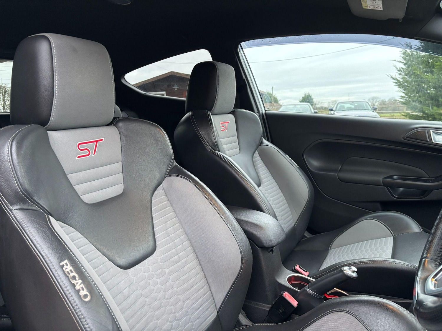 Used Ford Fiesta 2014 for sale - 77478879: Photo 10