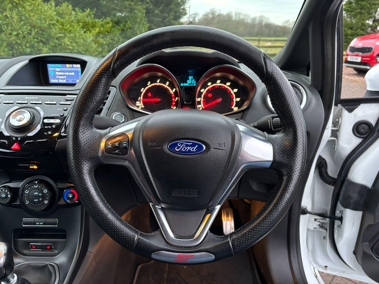 Used Ford Fiesta 2014 for sale - 77478879: Photo 18