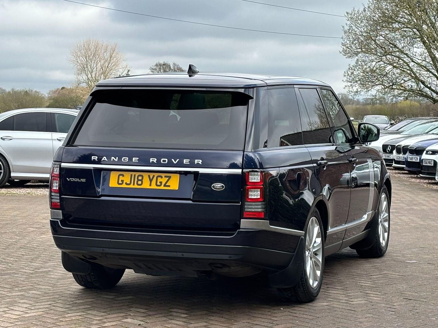 Used Land Rover Range Rover for sale - 78156945: Photo 2