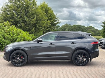 Used Jaguar F-Pace 2019 for sale - 78796628: Photo