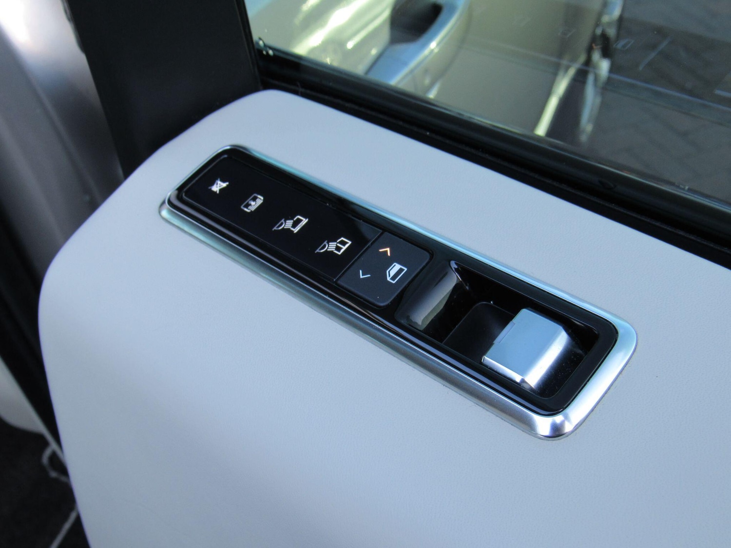 Used Land Rover Range Rover 2018 for sale - 77081781: Photo 40