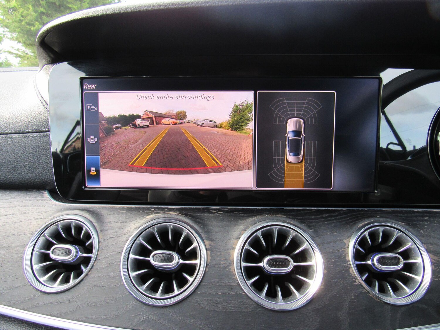 Used Mercedes-Benz E Class 2018 for sale - 76982845: Photo 30