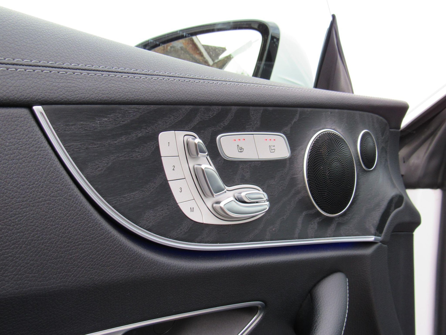 Used Mercedes-Benz E Class 2018 for sale - 76982845: Photo 34