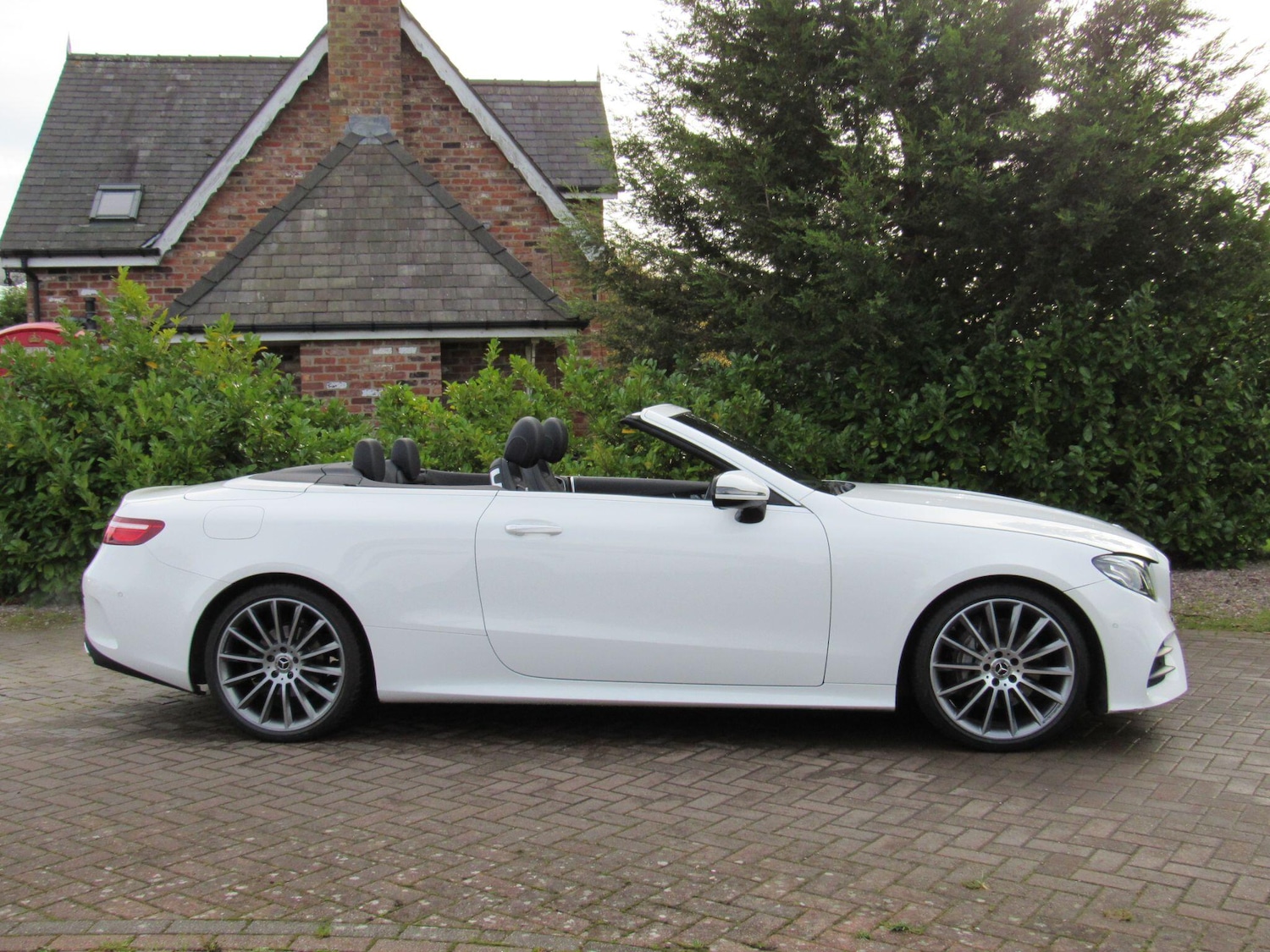 Used Mercedes-Benz E Class 2018 for sale - 76982845: Photo 5