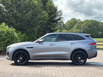 Used Jaguar F-Pace 2019 for sale - 79564965: Photo
