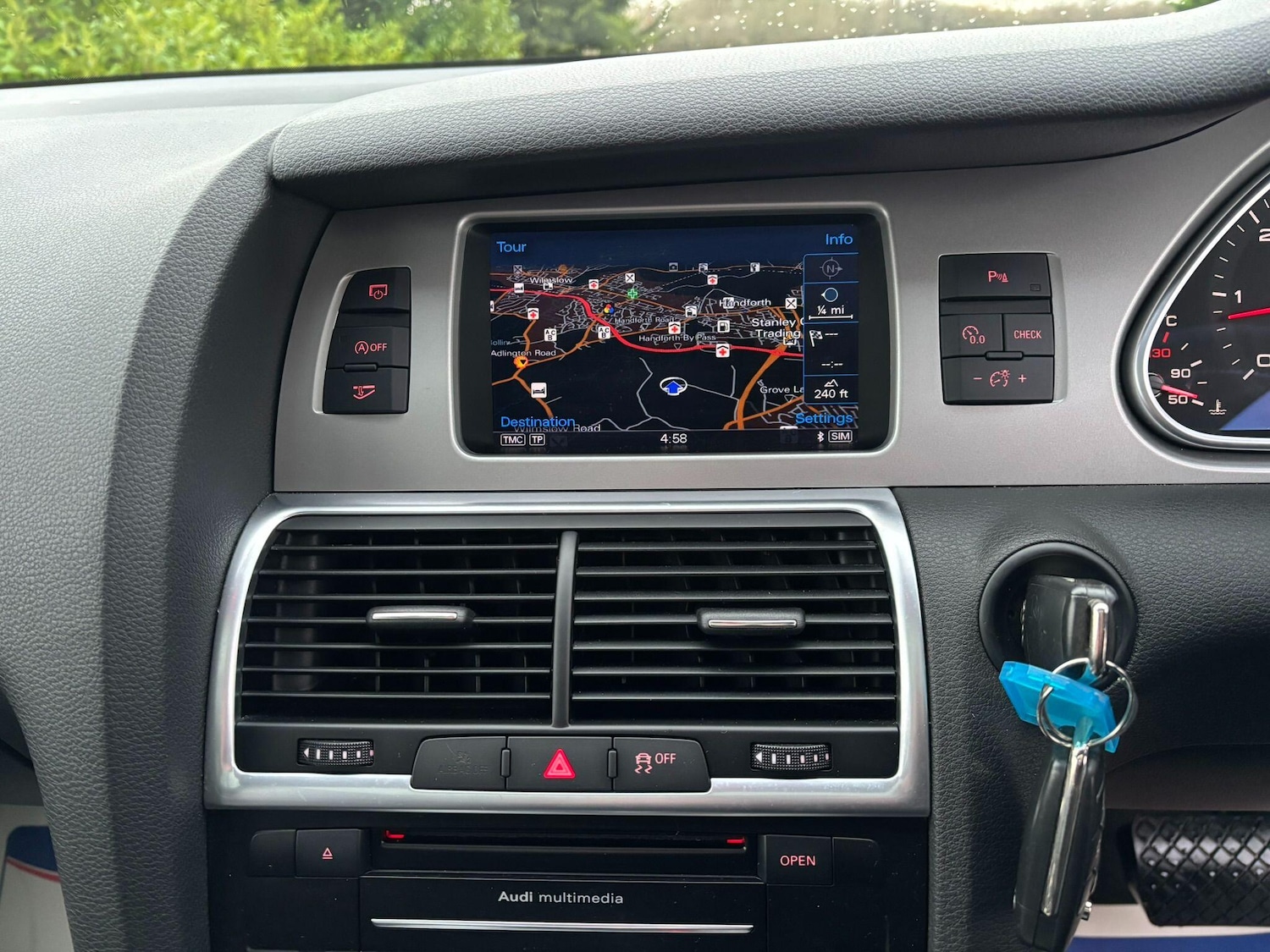 Used Audi Q7 2015 for sale - 76982841: Photo 28