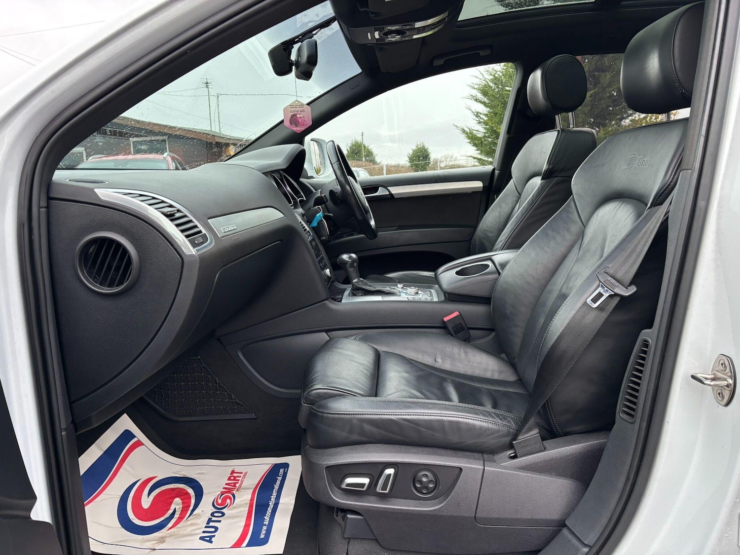 Used Audi Q7 2015 for sale - 76982841: Photo 9