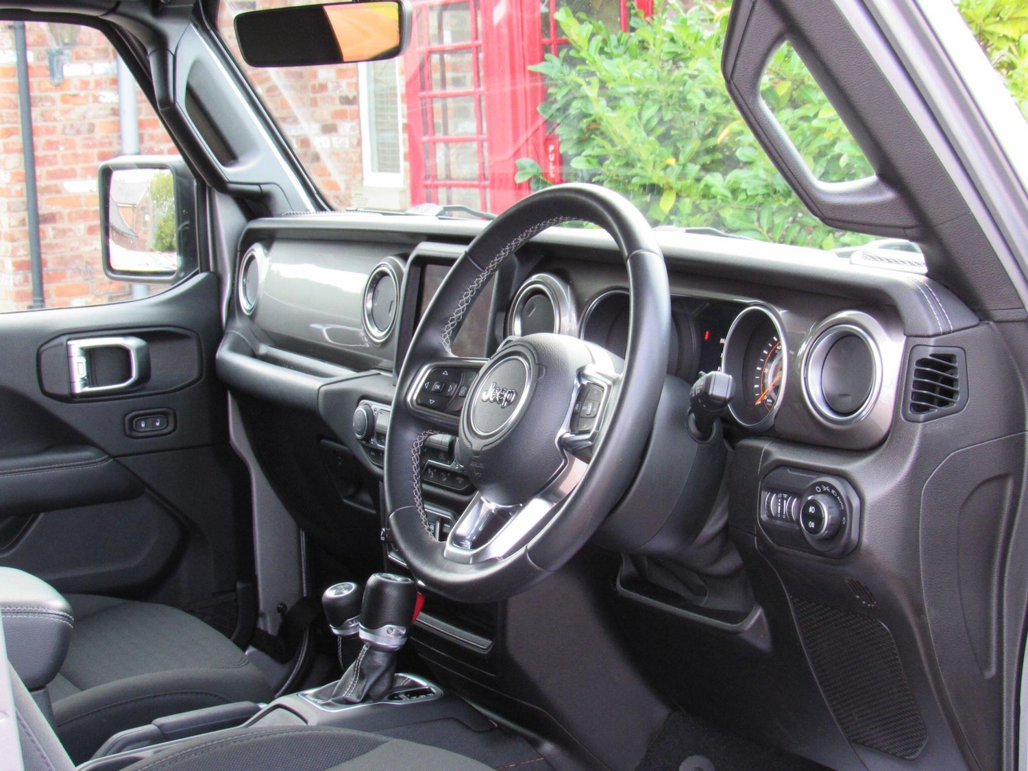 Used Jeep Wrangler 2019 for sale - 76982861: Photo 10