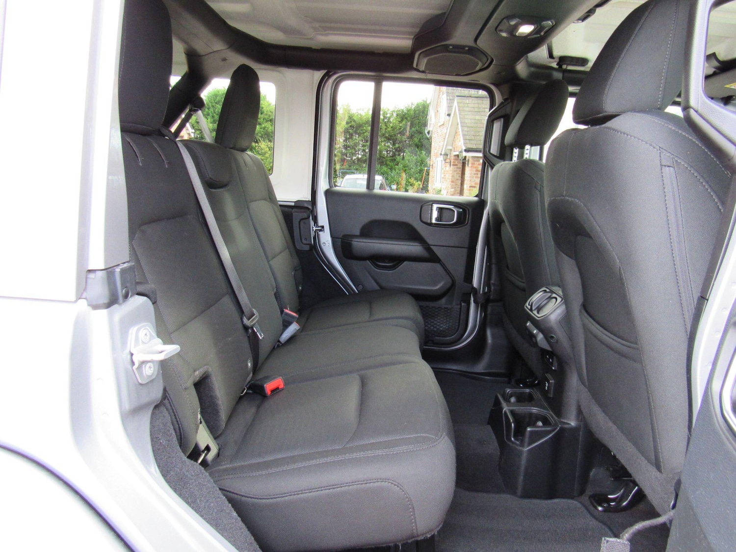 Used Jeep Wrangler 2019 for sale - 76982861: Photo 17