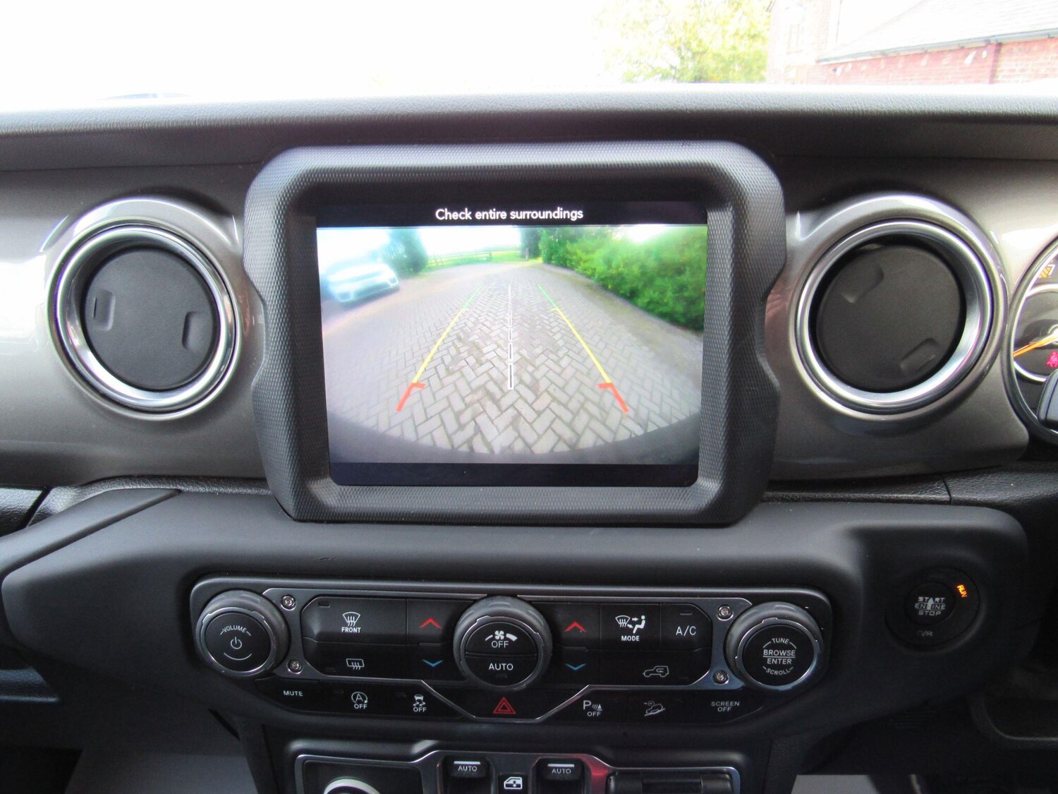 Used Jeep Wrangler 2019 for sale - 76982861: Photo 28