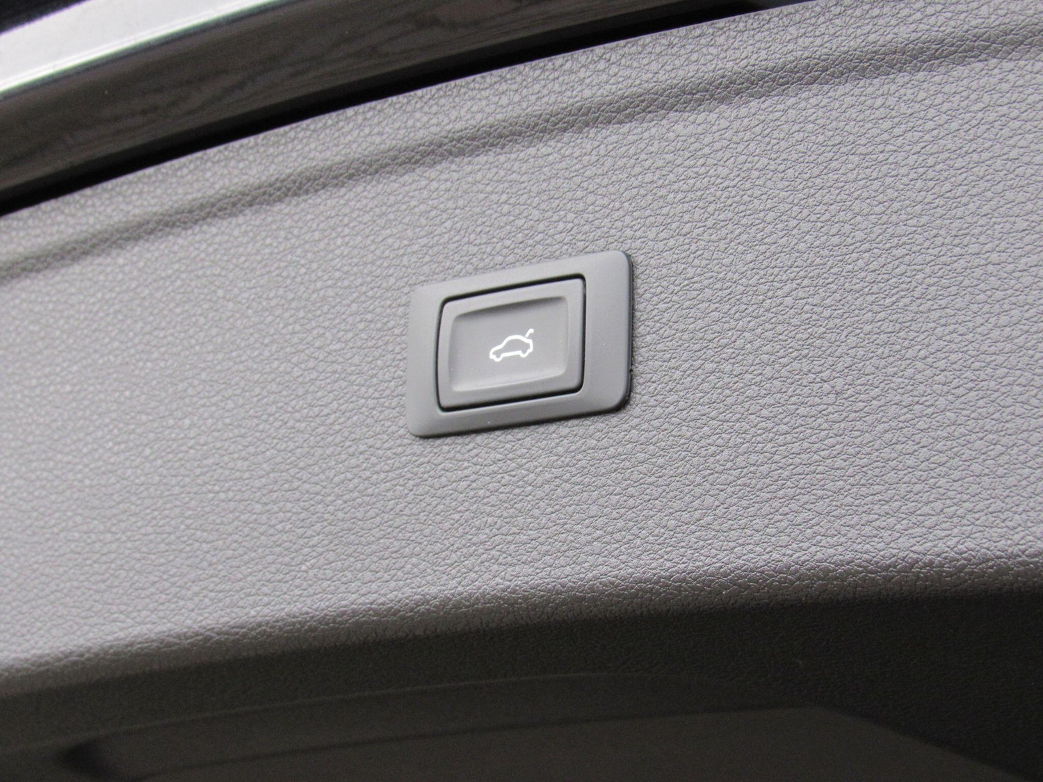 Used Audi Q5 2018 for sale - 76982848: Photo 28