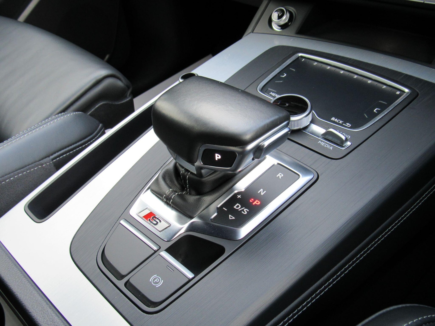 Used Audi Q5 2018 for sale - 76982848: Photo 43