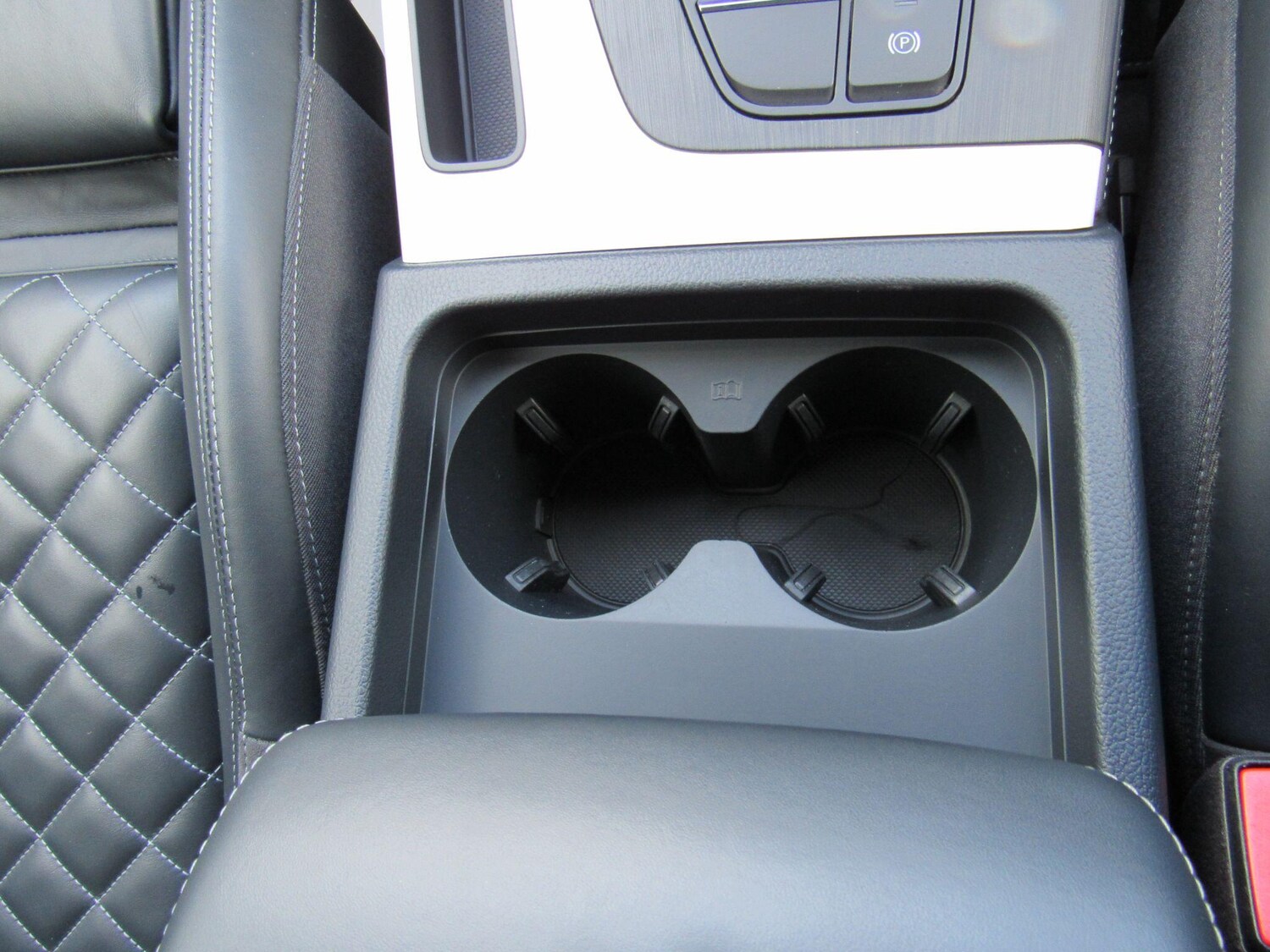 Used Audi Q5 2018 for sale - 76982848: Photo 44