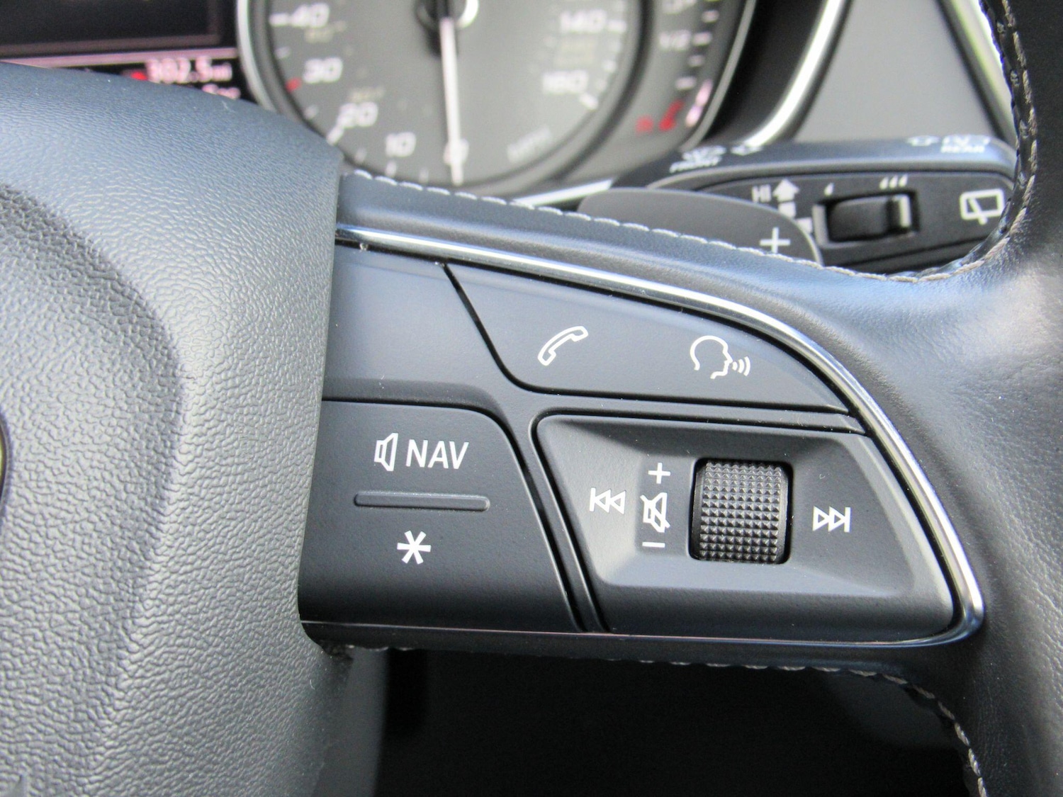 Used Audi Q5 2018 for sale - 76982848: Photo 52