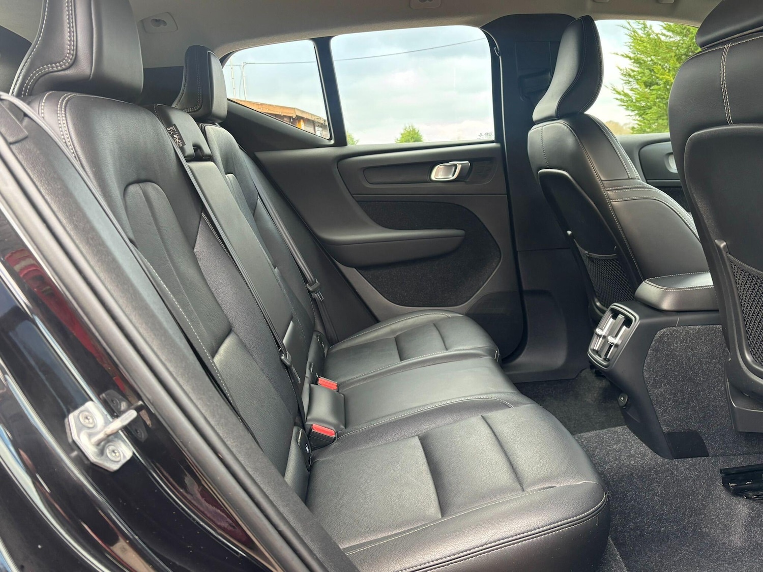 Used Volvo XC40 for sale - 77411231: Photo 15