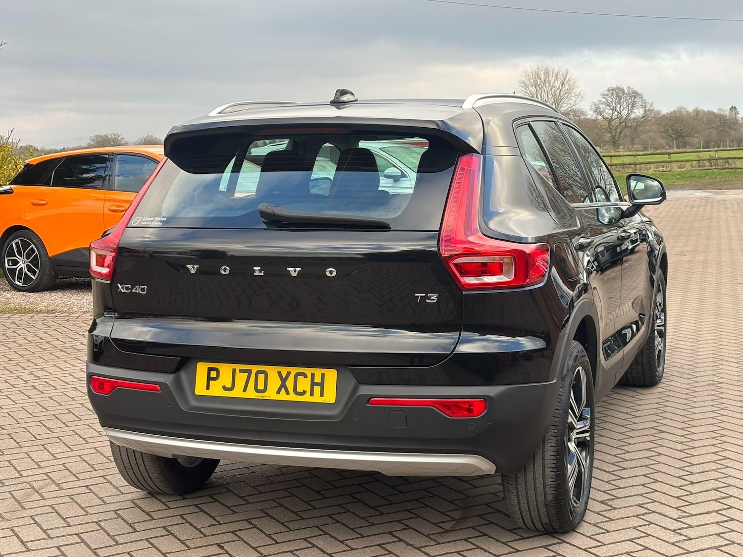 Used Volvo XC40 for sale - 77411231: Photo 22