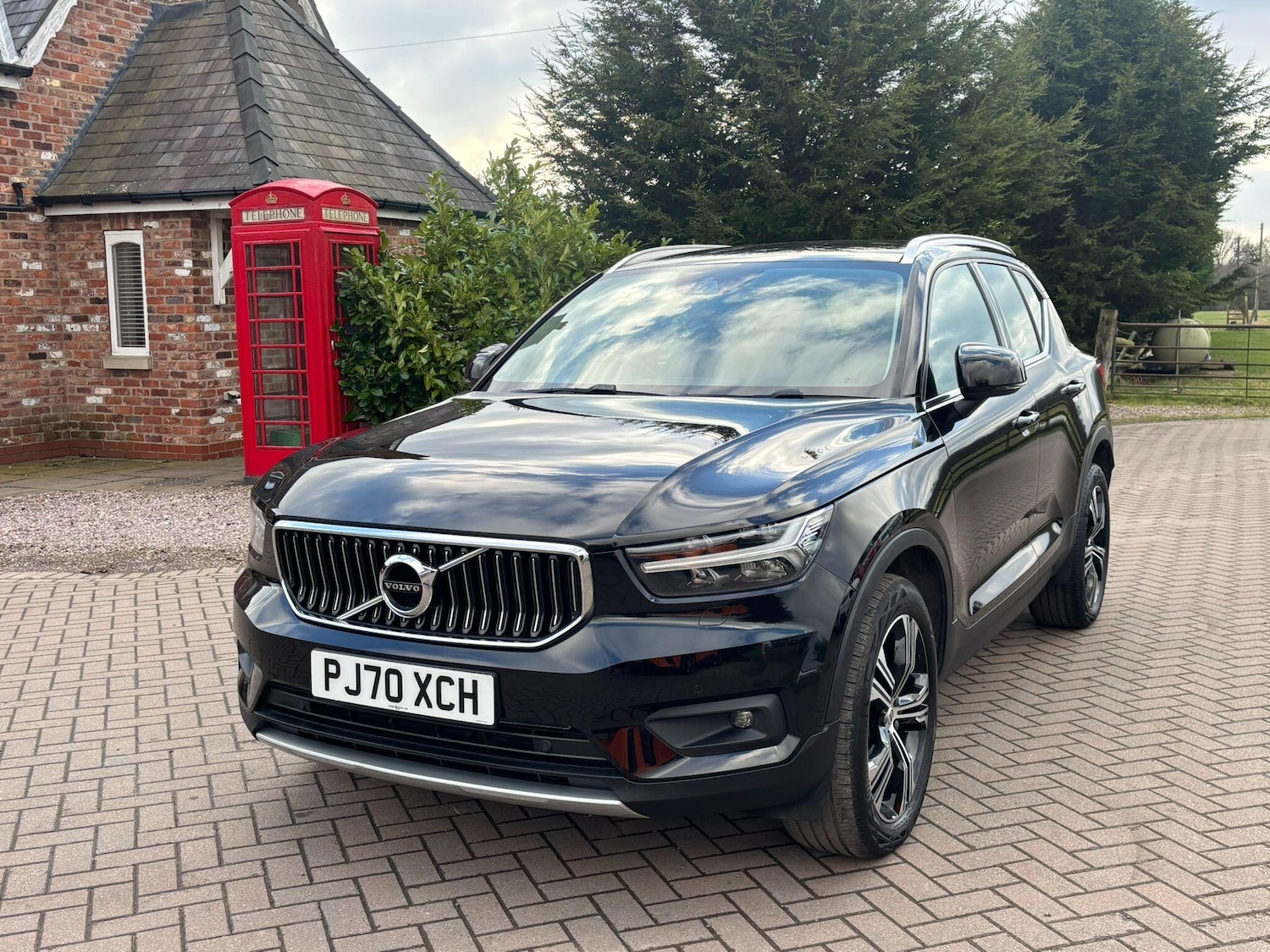 Used Volvo XC40 for sale - 77411231: Photo 30