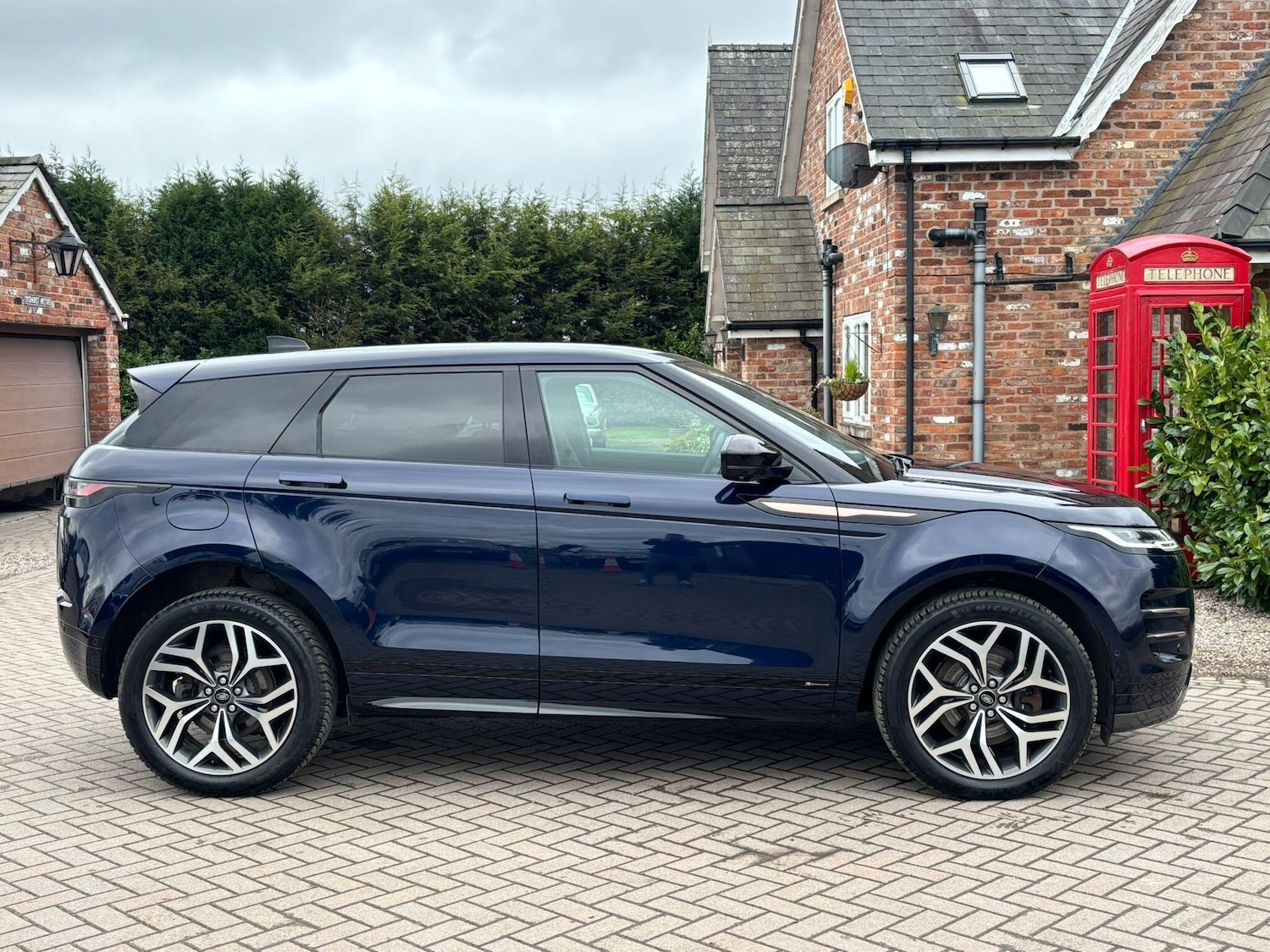 Used Land Rover Range Rover Evoque for sale - 77575402: Photo 2