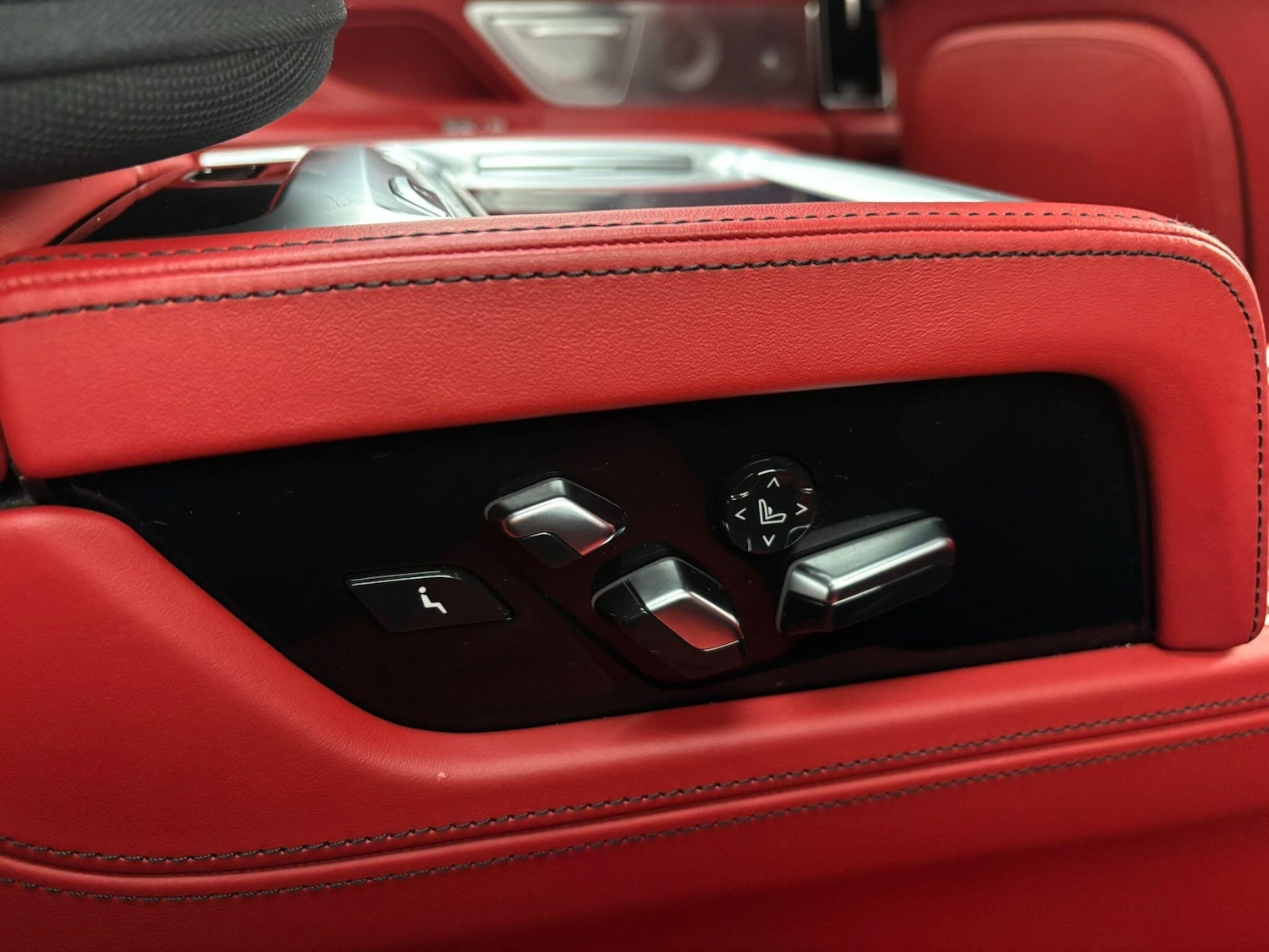 Used BMW 7 Series 2018 for sale - 77279888: Photo 39