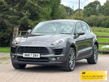 Used Porsche Macan 2017 for sale - 79697940: Photo