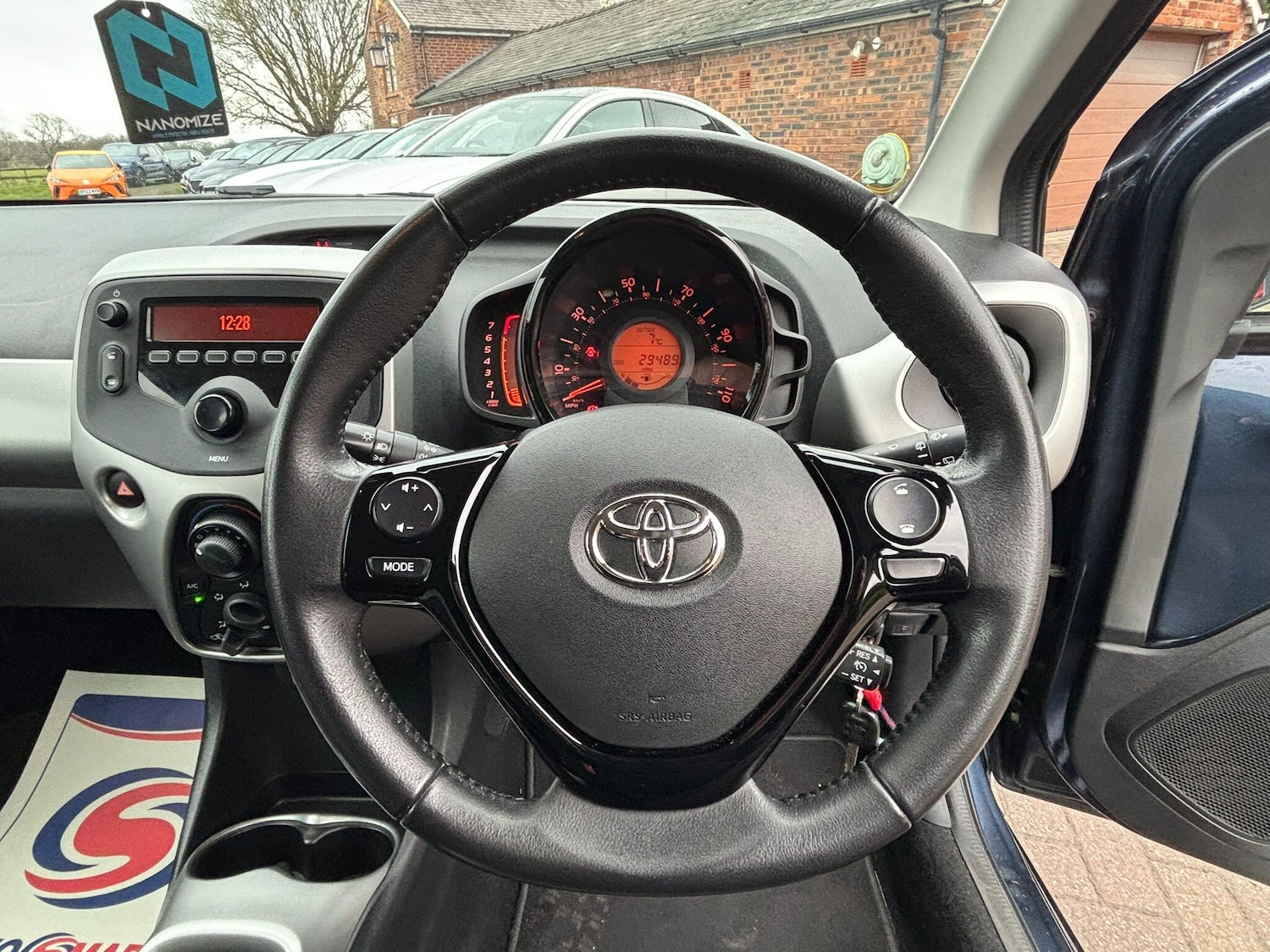 Used Toyota AYGO 2016 for sale - 77330722: Photo 16