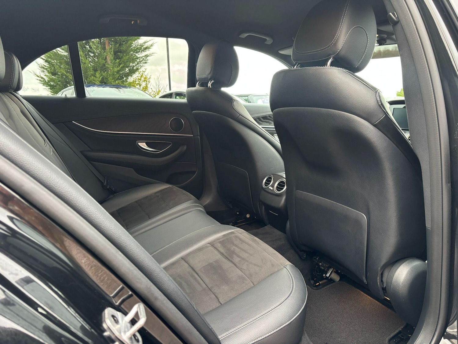 Used Mercedes-Benz E Class 2018 for sale - 77254984: Photo 13