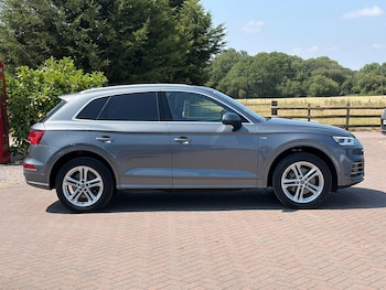 Used Audi Q5 2018 for sale - 79201562: Photo