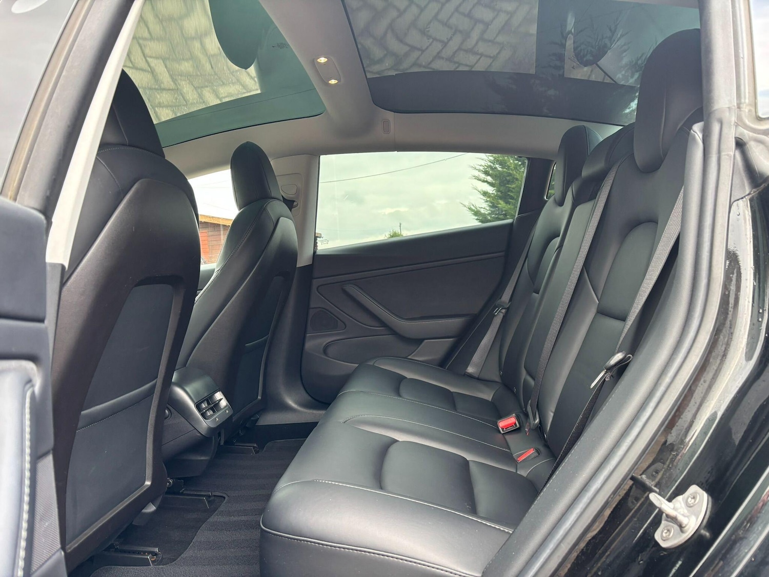 Used Tesla Model 3 2019 for sale - 77331459: Photo 10