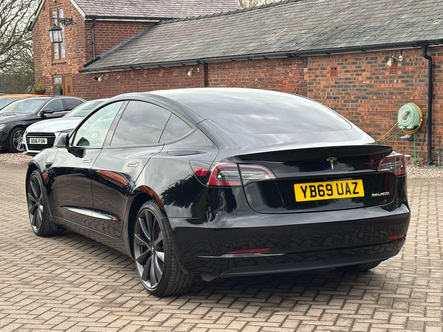 Used Tesla Model 3 2019 for sale - 77331459: Photo 20