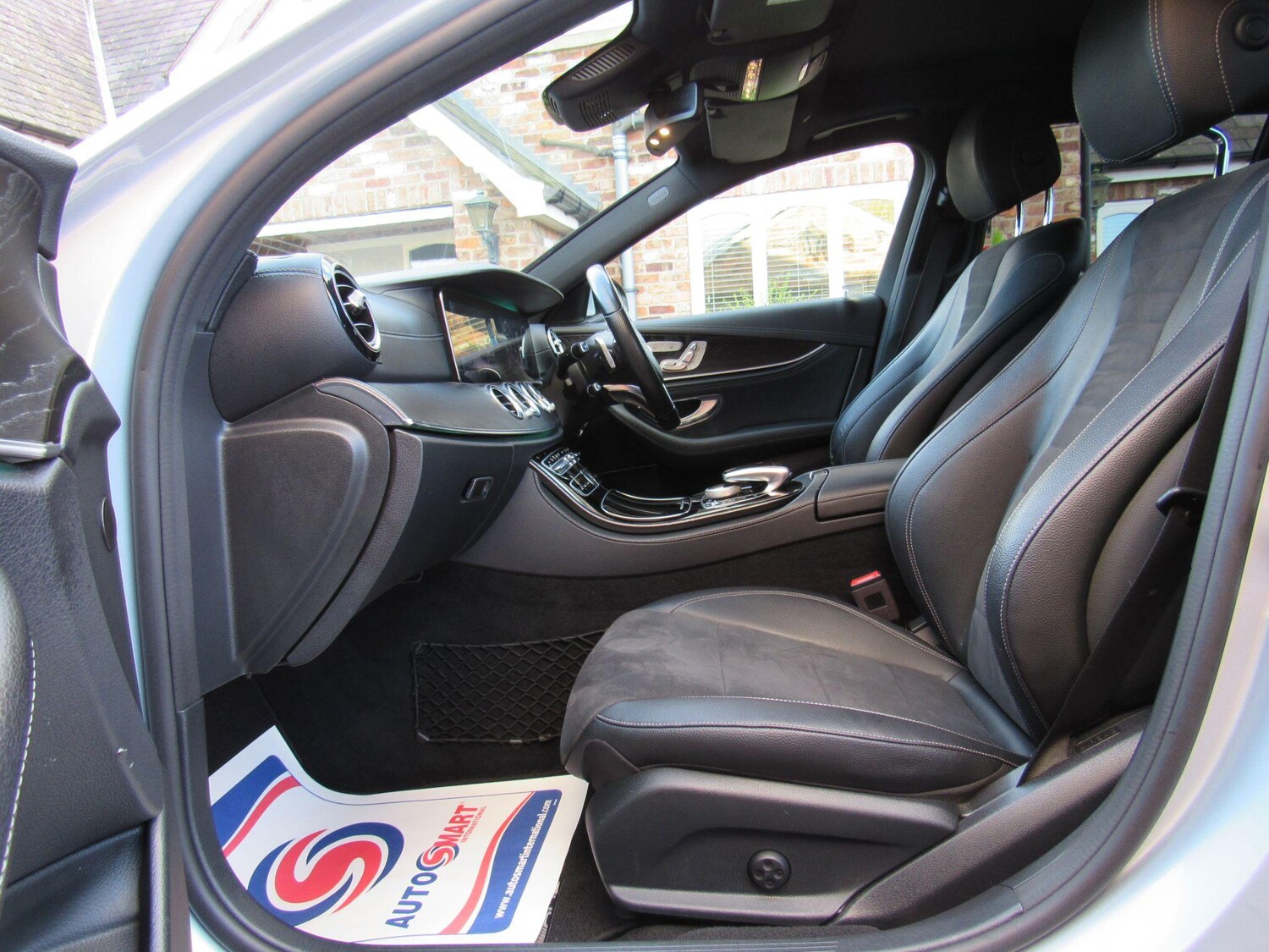 Used Mercedes-Benz E Class 2017 for sale - 76982867: Photo 10