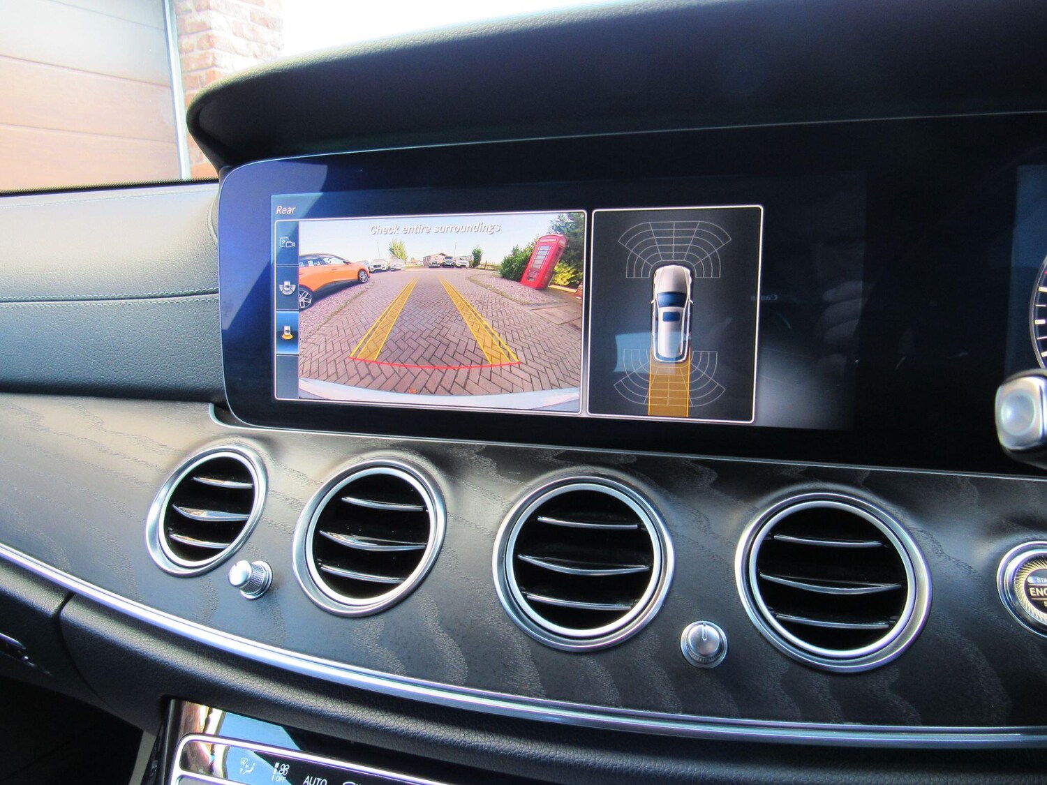 Used Mercedes-Benz E Class 2017 for sale - 76982867: Photo 31