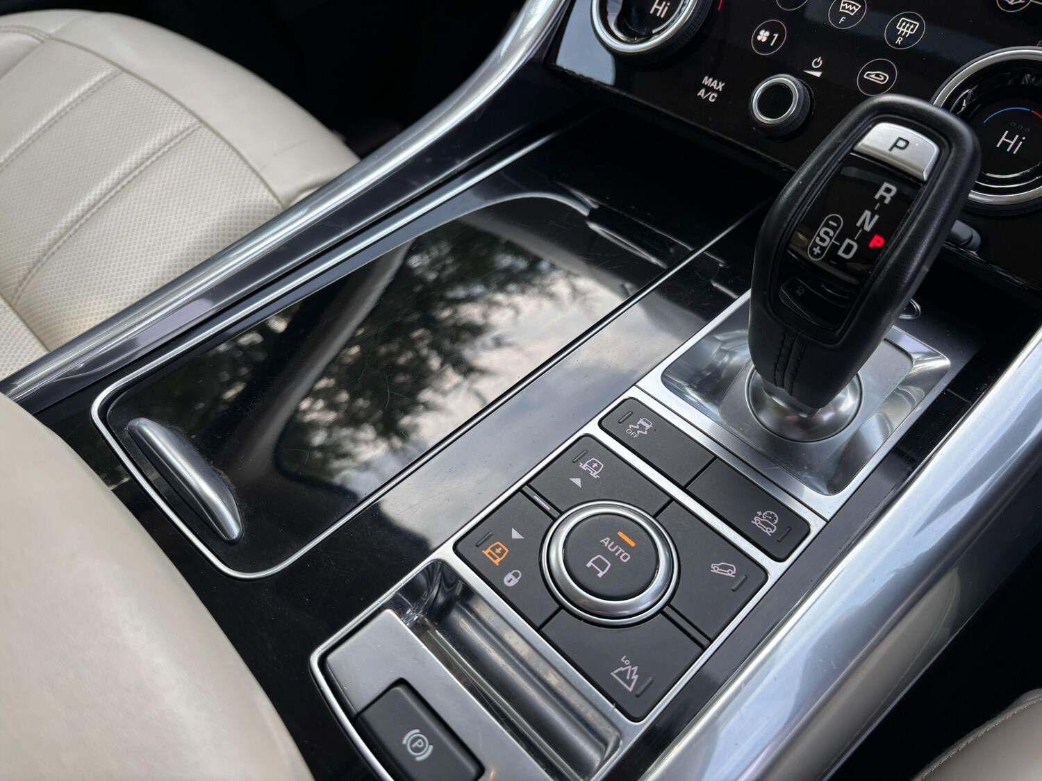 Used Land Rover Range Rover Sport 2019 for sale - 77957800: Photo 30