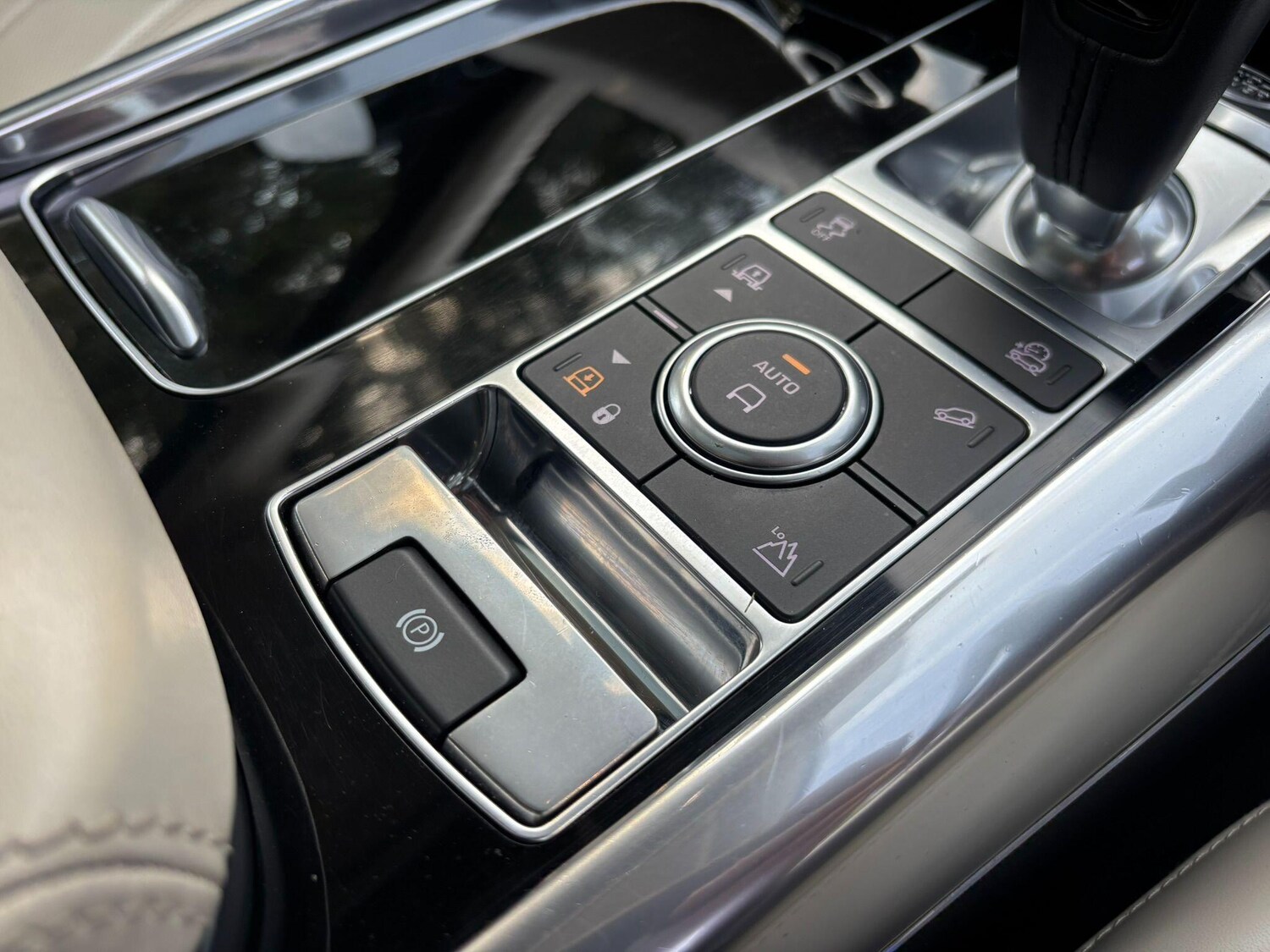 Used Land Rover Range Rover Sport 2019 for sale - 77957800: Photo 31