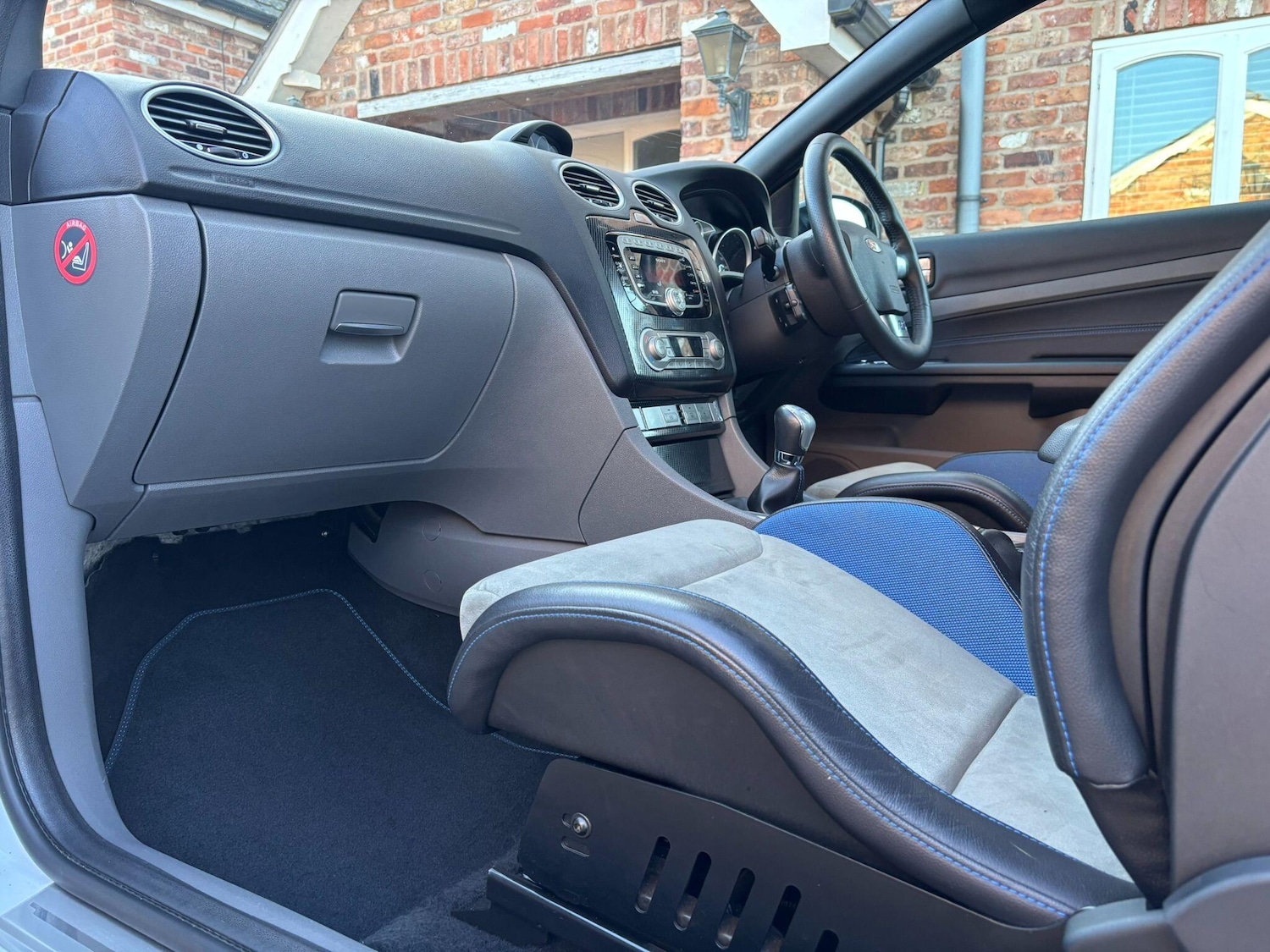 Used Ford Focus 2010 for sale - 77769008: Photo 12